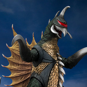 S.H.MonsterArts Gigan (1972)